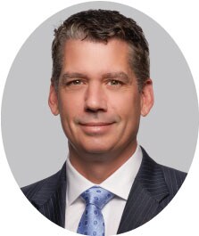 Chris Loflin headshot